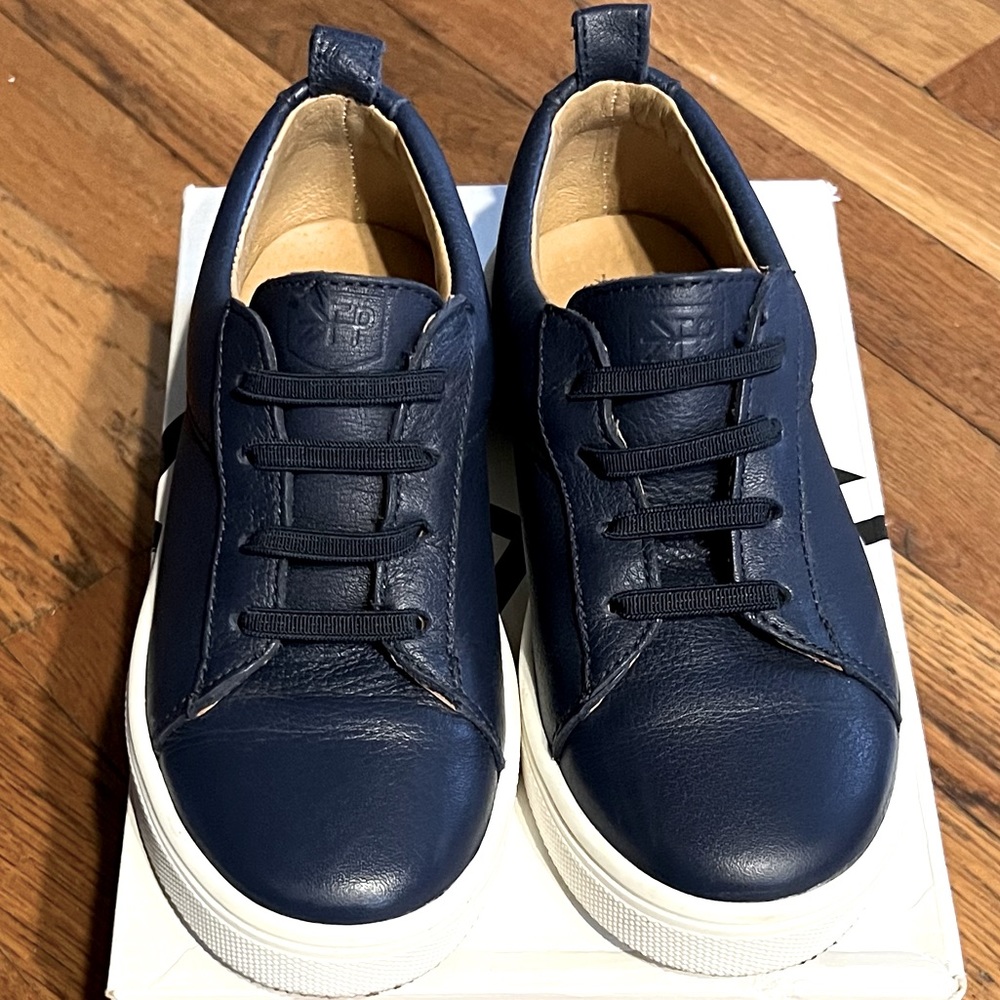Like New Kids Leather Sneakers